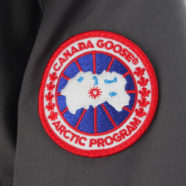 カナダグース CANADA GOOSE BANFF PARKA バンフパーカー 取り外しフード アウター コート ダウンジャケット 4074M グレー  M 中古 通販 retro レトロ