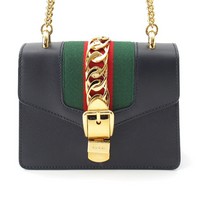 グッチ GUCCI シェリー シルヴィ レザー ベルト装飾 チェーン ショルダーバッグ 431666 ネイビー ゴールド金具