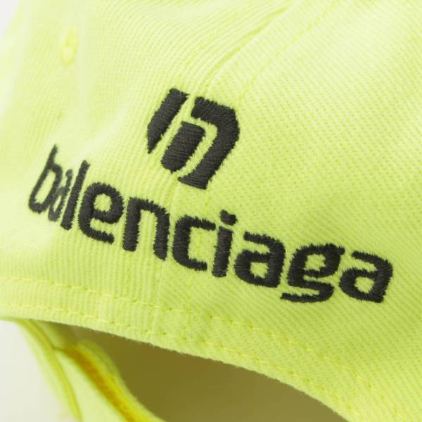 バレンシアガ(Balenciaga) サッカー ユニフォーム ロゴ キャップ