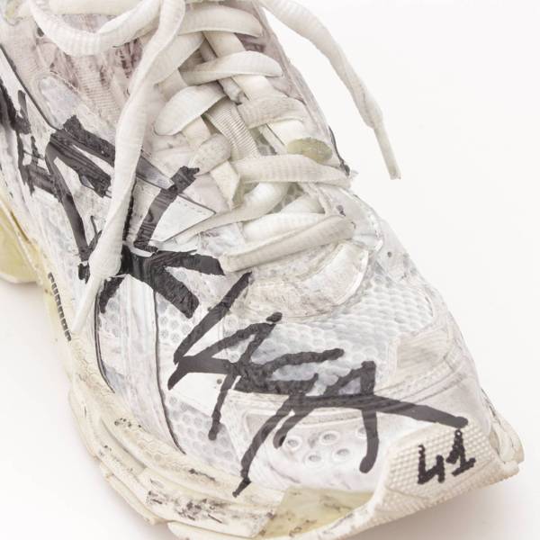 バレンシアガ Balenciaga メンズ RUNNER GRAFFITI ユーズド加工 メッシュ スニーカー 677403 ホワイト 41 中古  通販 retro レトロ