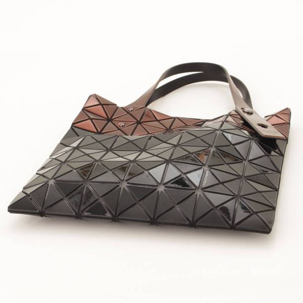 バオバオ イッセイミヤケ(BAO BAO ISSEY MIYAKE) プラチナム