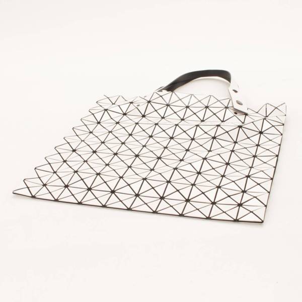 バオバオ イッセイミヤケ(BAO BAO ISSEY MIYAKE) BAOBAO ISSEY