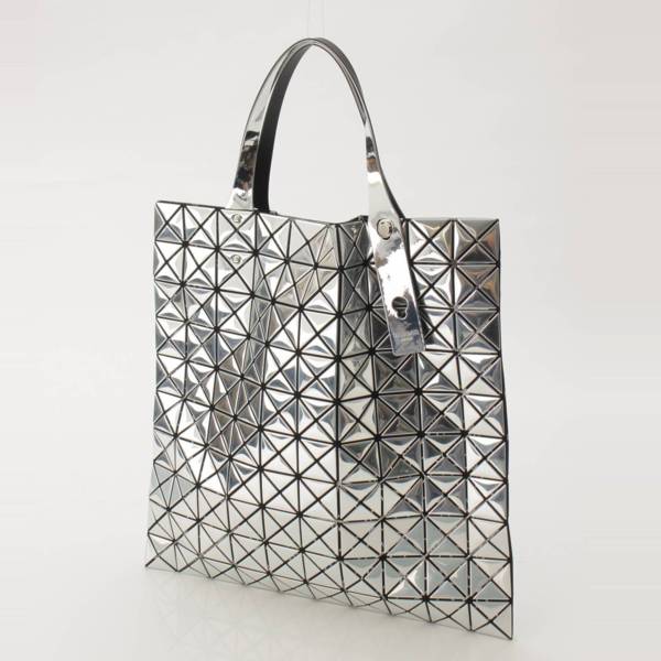 バオバオ イッセイミヤケ(BAO BAO ISSEY MIYAKE) PLATINUM プラチナム