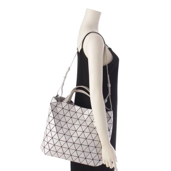 バオバオ イッセイミヤケ BAO BAO ISSEY MIYAKE レザー クリスタルマット 2way ショルダー トートバッグ 鞄  BB03-AG311 ホワイト 中古 通販 retro レトロ