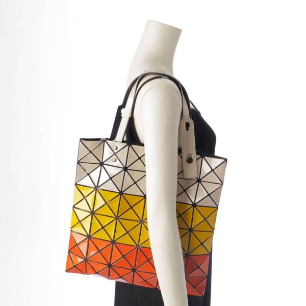 バオバオ イッセイミヤケ BAO BAO ISSEY MIYAKE メタリック グラデーション メッシュ トートバッグ オレンジ×イエロー×ベージュ  中古 通販 retro レトロ