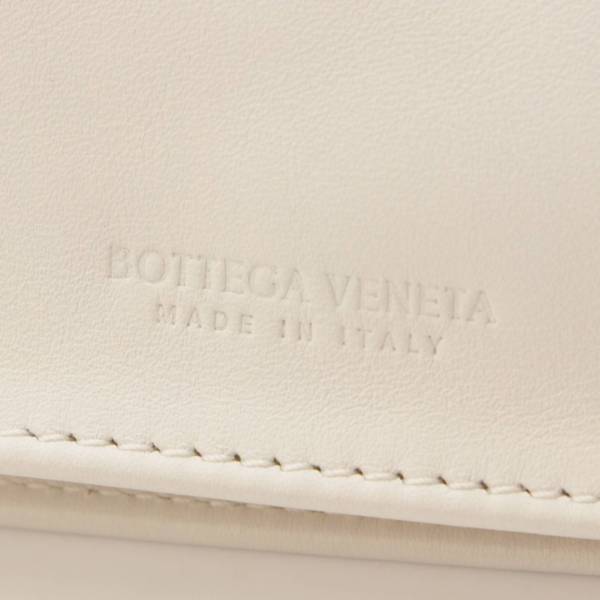 ボッテガ ヴェネタ(Bottega Veneta) ミニ ザ・ツイスト レザー ...