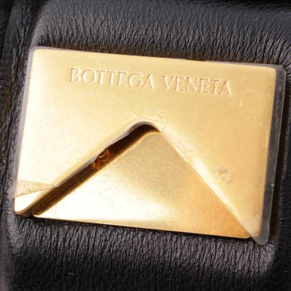 ボッテガヴェネタ(Bottega Veneta) パデットカセット イントレチャート