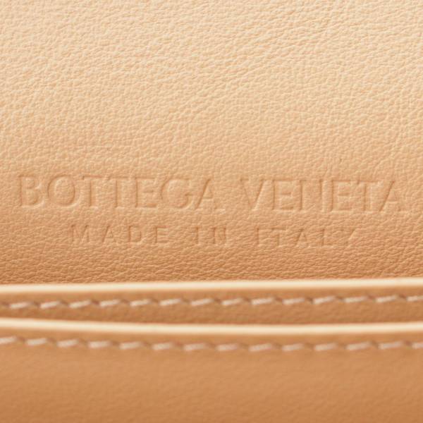 ボッテガヴェネタ(Bottega Veneta) ベビーオリンピア イントレチャート