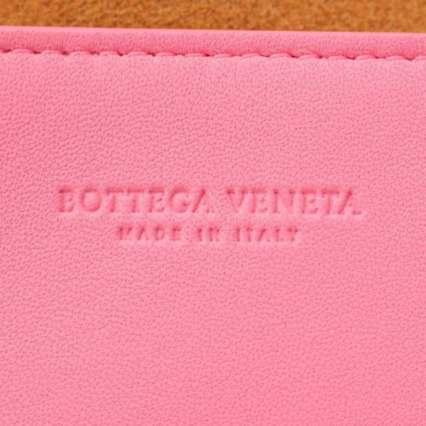 ボッテガヴェネタ Bottega Veneta マキシイントレチャート カセット ミニ クロスボディ ショルダーバッグ ピンク 中古 通販 retro  レトロ