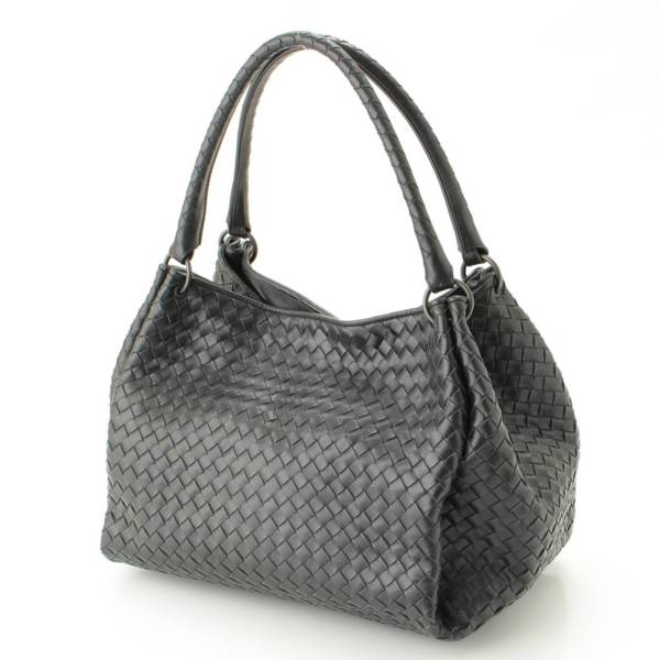 ボッテガ ヴェネタ(Bottega Veneta) イントレチャート ナッパ 