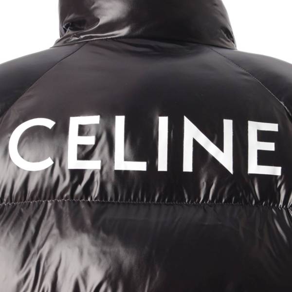 セリーヌ(Celine) ロゴ 軽量ナイロン ショート ダウンジャケット