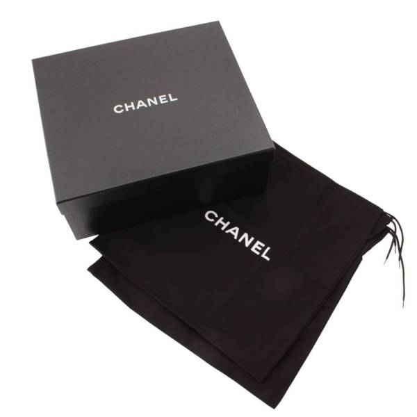 シャネル(Chanel) 17B パール装飾 レースアップブーツ G33169 ブラック 