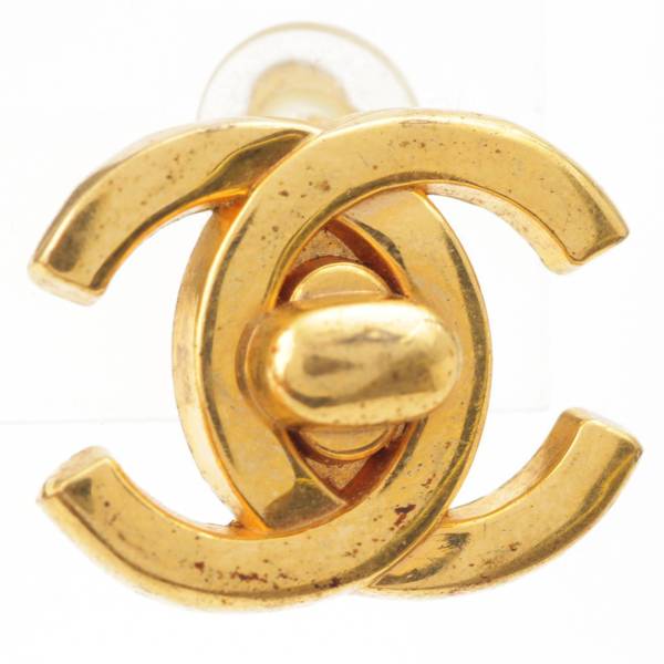 シャネル Chanel 95A ヴィンテージ ターンロックココマーク イヤリング ピアス ゴールド 中古 通販 retro レトロ
