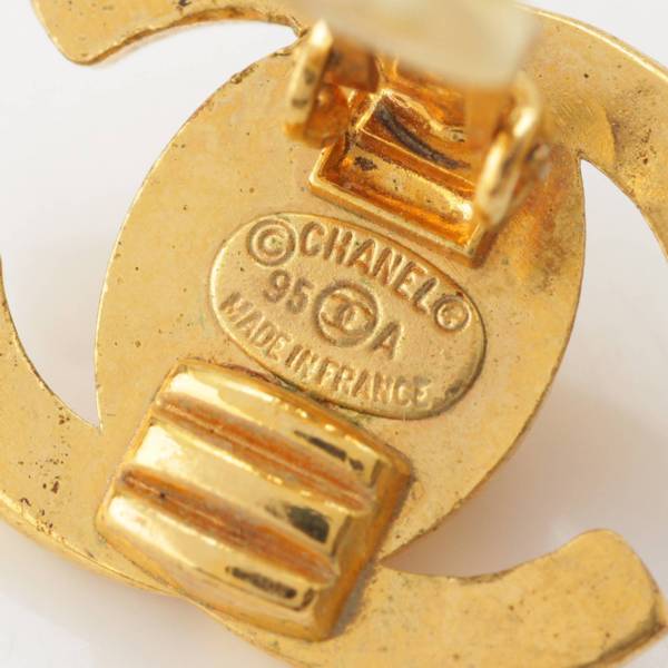 シャネル Chanel 95A ヴィンテージ ターンロックココマーク イヤリング ピアス ゴールド 中古 通販 retro レトロ