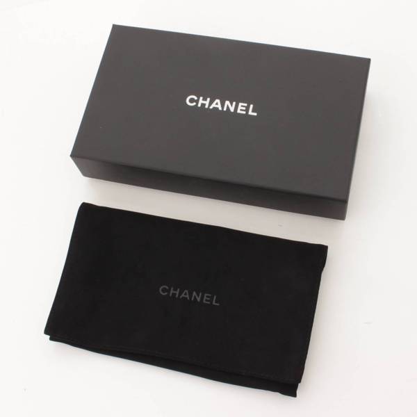 シャネル(Chanel) 19 ナインティーン チェーンココマーク マトラッセ 