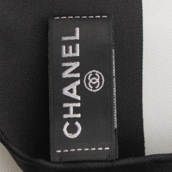 シャネル(Chanel) ココマーク マドモアゼル シルクスカーフ G22 ブラック×ホワイト 中古 通販 retro レトロ