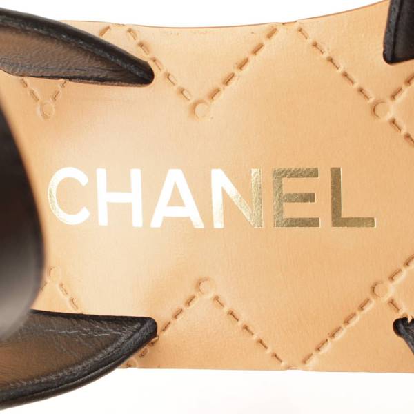 シャネル(Chanel) 22S マトラッセ レザー ウェッジサンダル G38994