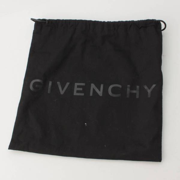 ジバンシィ(GIVENCHY) 4G ロゴ フラップ スモール レザーショルダーバッグ アイボリー 中古 通販 retro レトロ