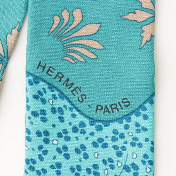 エルメス(Hermes) ツイリー シルクスカーフ Les Leopards レオパード