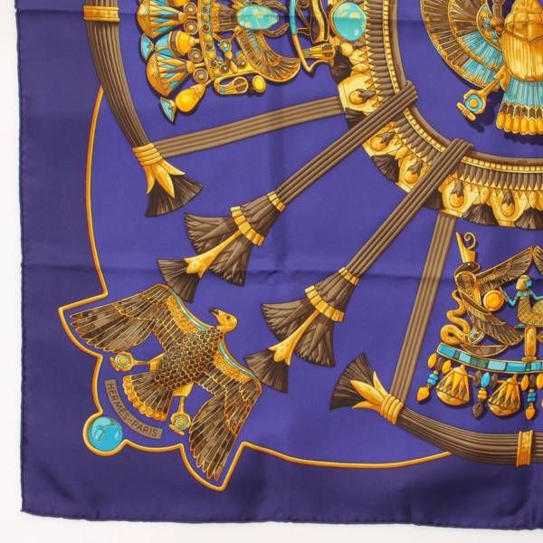 エルメス(Hermes) カレ90 シルクスカーフ Caty 古代エジプト スカラベ
