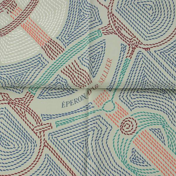 エルメス カレ70 スカーフ エプロンドールセリエ ブルーノワール/ローズ/ヴェ