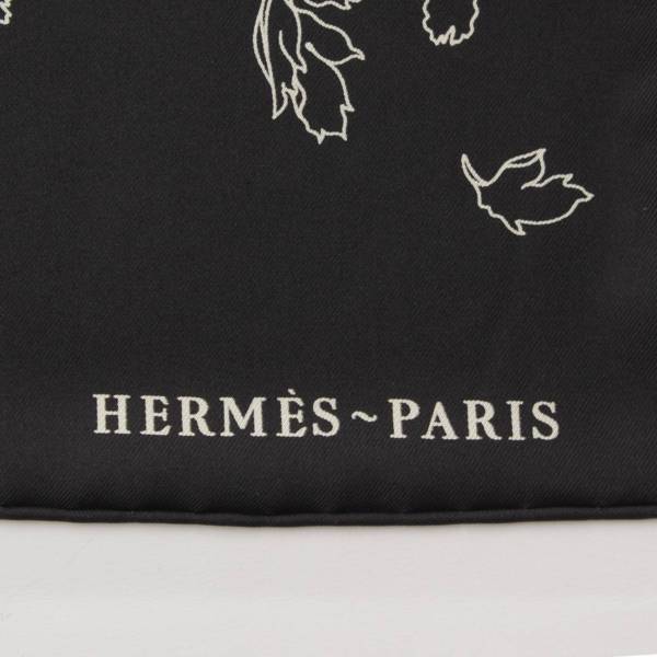 エルメス(Hermes) カレ90 シルクスカーフ ROBE LEGERE ローブ ...