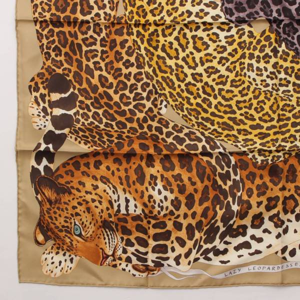 エルメス Hermes カレ90 シルク スカーフ Lazy Leopardesses レイジー レオパード ベージュ 中古 通販 retro レトロ