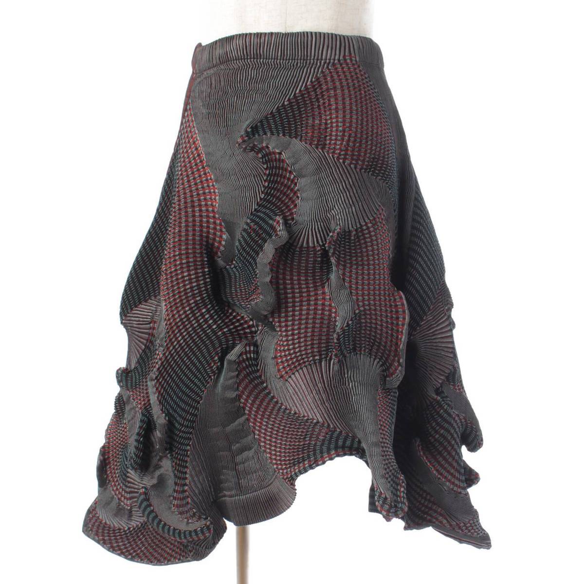 イッセイミヤケ(Issey miyake) 16年 3D Steam Stretch Random Pleated Skirt スカート  IM64FG544 ブルー×レッド 2 中古 通販 retro レトロ