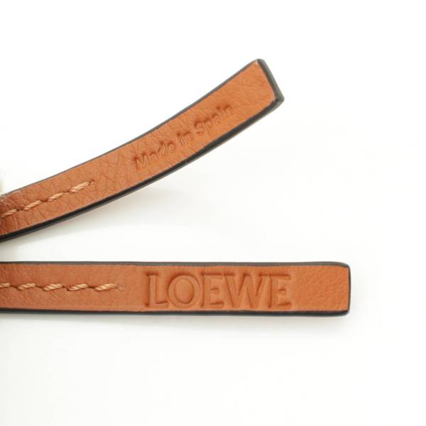 ロエベ(Loewe) アナグラム レザー チャームストラップ ブラウン
