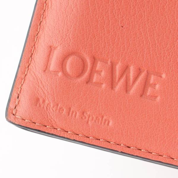 ロエベ(Loewe) ラージ バーティカルウォレット レザー 二つ折り長財布