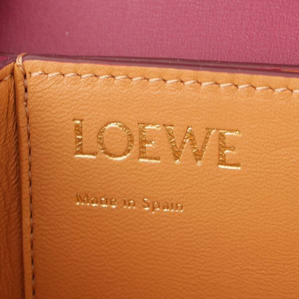 ロエベ(Loewe) ゴヤバッグ スモール レザー ポシェット ショルダー