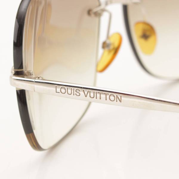 ルイヴィトン(Louis Vuitton) リリー ティアドロップ サングラス 