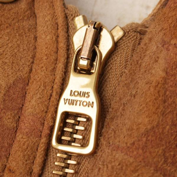 ルイヴィトン(Louis Vuitton) シアリングエンボス モノグラム ムートン 