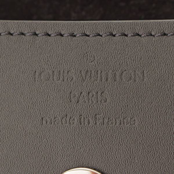 ルイヴィトン(Louis Vuitton) モノグラムエクリプス エテュイ リュ ...