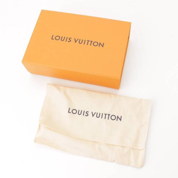 ルイヴィトン(Louis Vuitton) マフ・シャーリングラム シアリング 