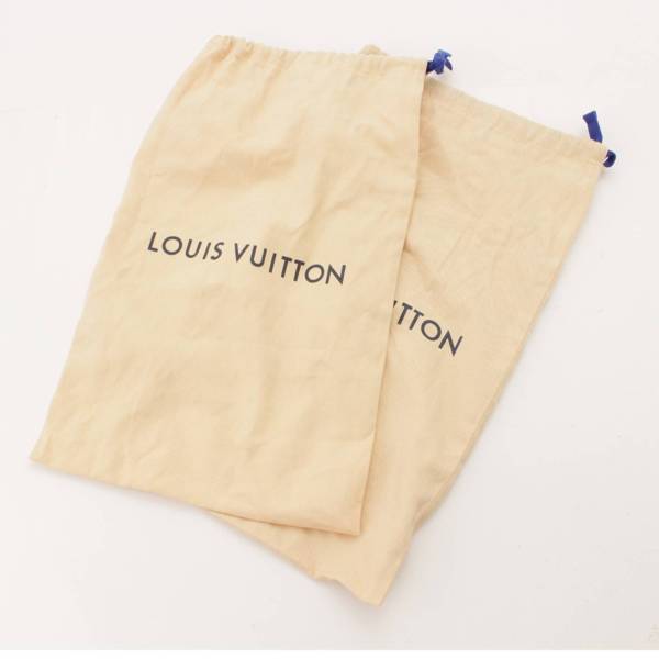 ルイヴィトン(Louis Vuitton) ランアウェイパルス ライン モノグラム