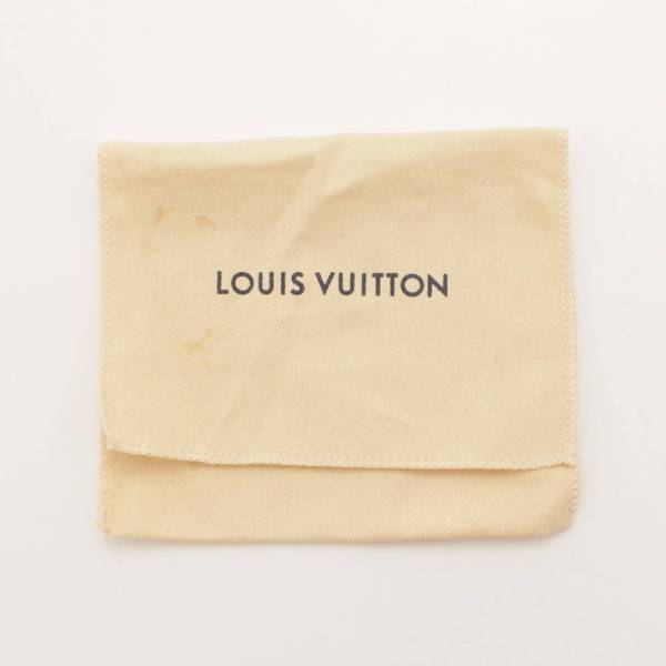 ルイヴィトン(Louis Vuitton) モノグラムチタニウム コスモス ID 