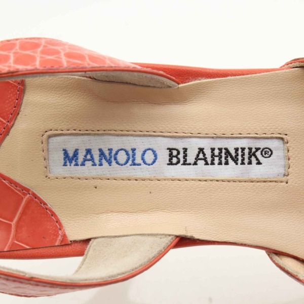 マノロ ブラニク(Manolo Blahnik) クロコ バックストラップ ポイン