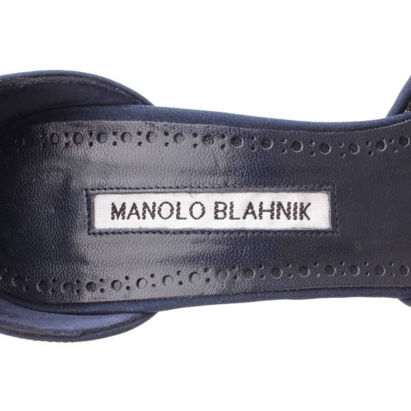 マノロ ブラニク(Manolo Blahnik) Sicariatala ビジュー ストラップ