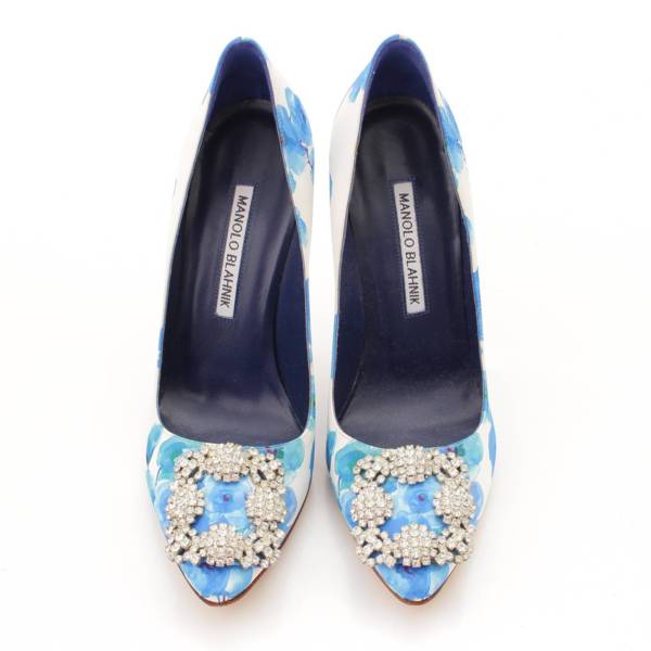 マノロ ブラニク(Manolo Blahnik) ハンギシ ビジューバックル フラワー