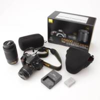 デジタル一眼レフカメラ D5600 ダブルズームキット  ブラック