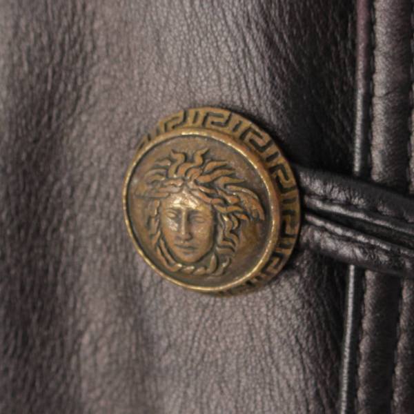 ジャンニ ヴェルサーチ Gianni Versace メンズ メデューサボタン レザー ダッフルコート 36527 ブラック 52 中古 通販  retro レトロ