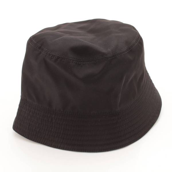 プラダ(Prada) ナイロン バケット ハット 三角ロゴプレート 帽子