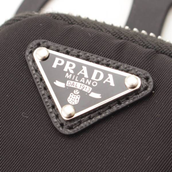 プラダ(Prada) Re Nylon ショルダーストラップ付 スマートフォンケース