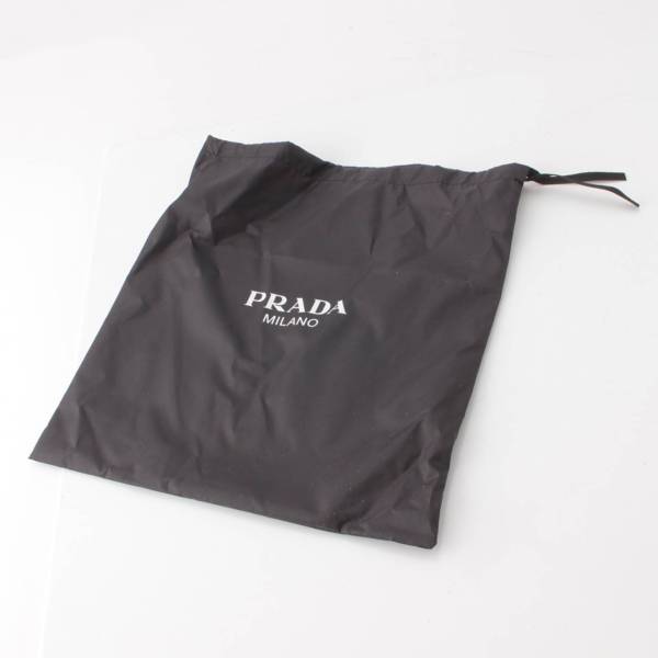 プラダ Prada トライアングル スエード ローファー ブーティー