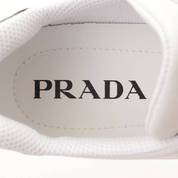 プラダ(Prada) ロゴ レザー ローカット スニーカー 1E597M ホワイト