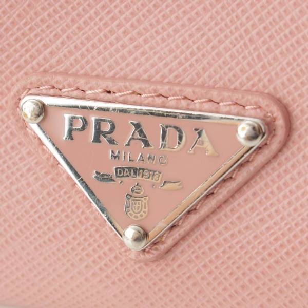 プラダ(Prada) ロゴプレート サフィアーノ レザー コインケース カード
