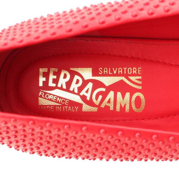 サルバトーレフェラガモ(Salvatore Ferragamo) ヴァリナ レザー リボン