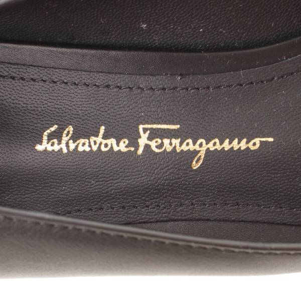 サルバトーレフェラガモ(Salvatore Ferragamo) BIONE レザー バックル