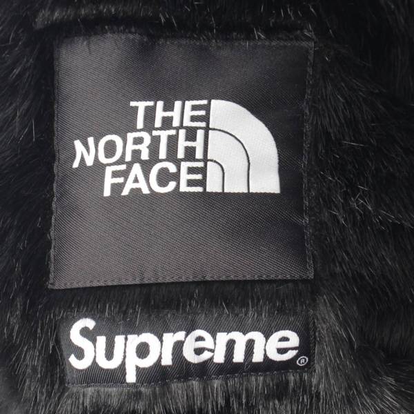 シュプリーム(Supreme) 20AW FauxFaux Fur Nuptse Jacket ファー